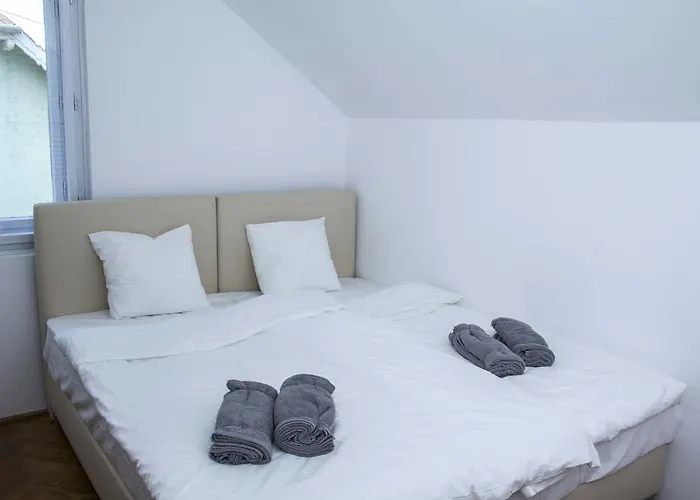 Ekes Vendeghaz בית נופש